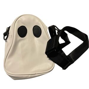 NU White ghost Halloween spooky gothcore vamp purse bag